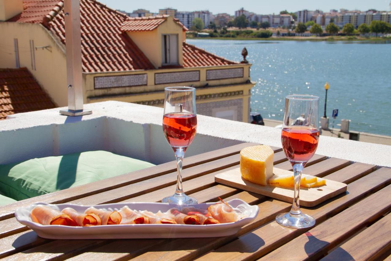 Seixal Bay Apartments Arrentela Exterior photo